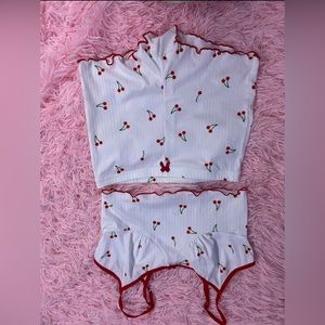 Ordered off SHEIN , it’s a little too big for me ! It’s very cute sleep wear